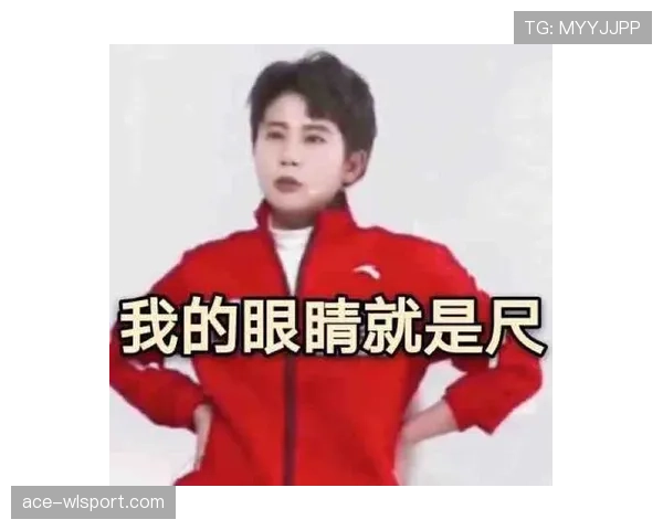 王濛街拍那只包，怎么看都像能买下我一年的生活
